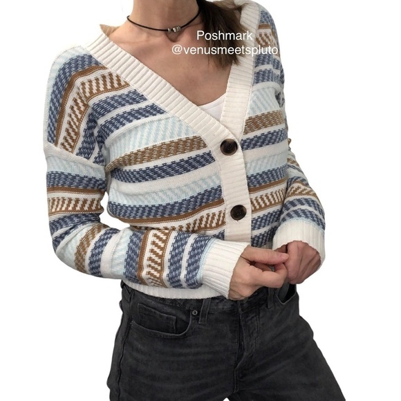 SO Oversized Cardigan Cropped 3 Button XS Textured Knit L/S Cream Stripe Sweater - Picture 1 of 7